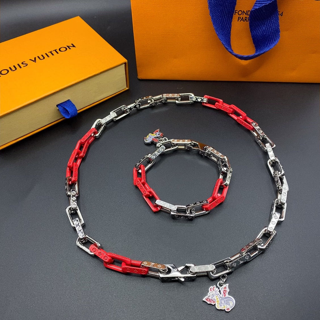 Louis Vuitton Dargon Monogram Chain 18K Gold Bracelet