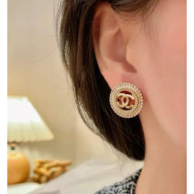 Chanel Classic Diamond 18K Gold Earrings