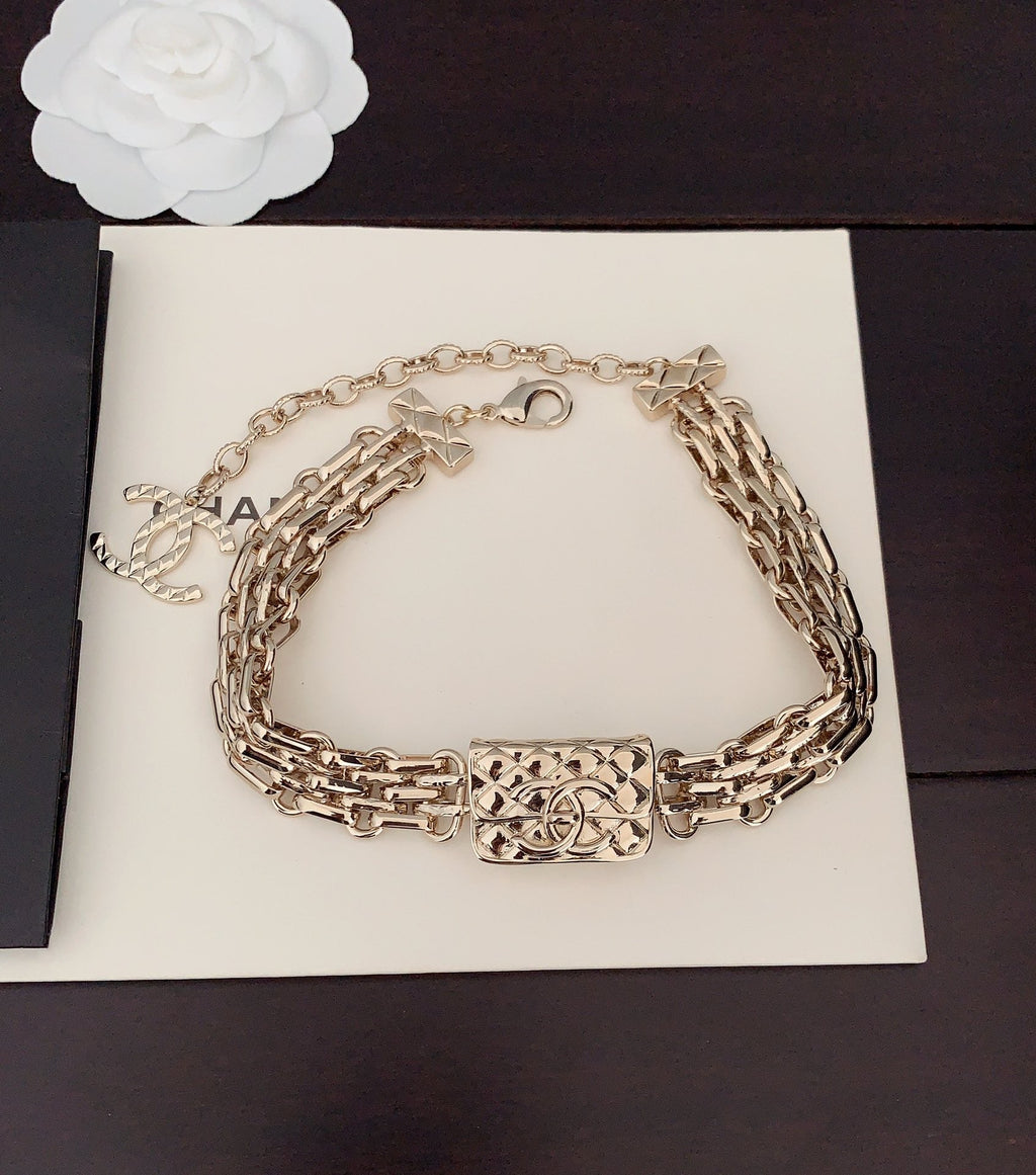 Chanel Gold Chain 18K Gold Necklace