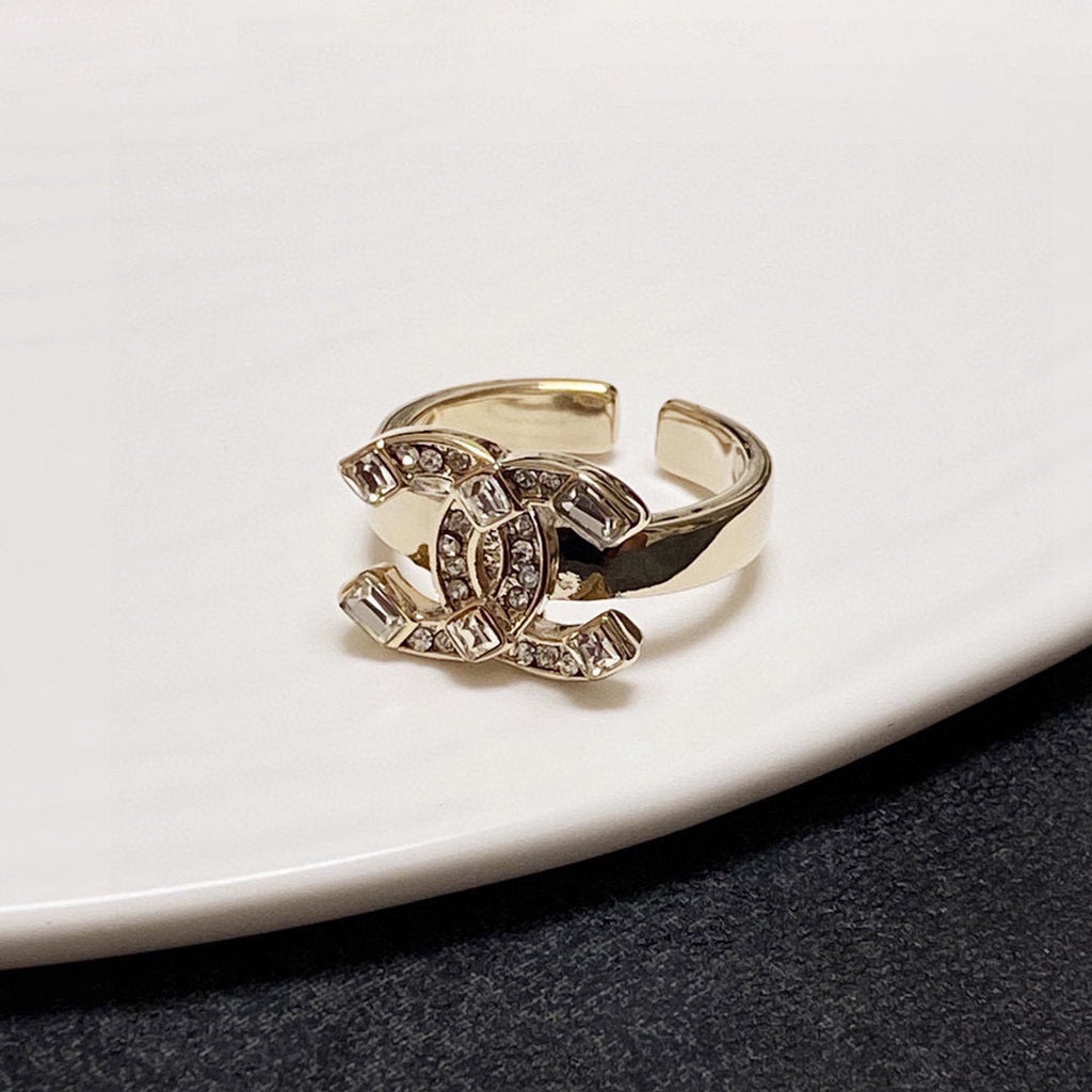 Chanel Crystals 18K Gold Ring