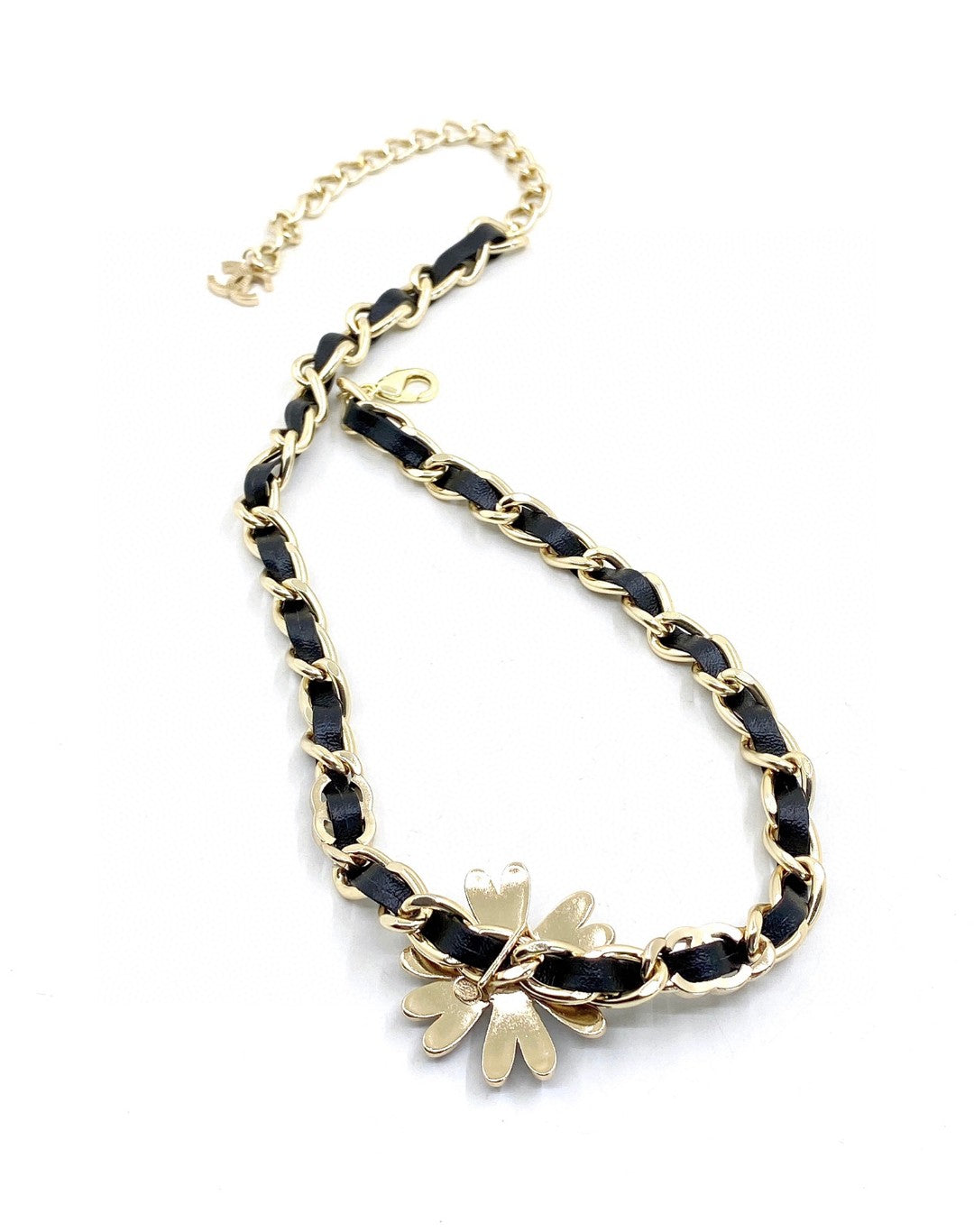 Chanel Black Daisy 18K Gold Necklace