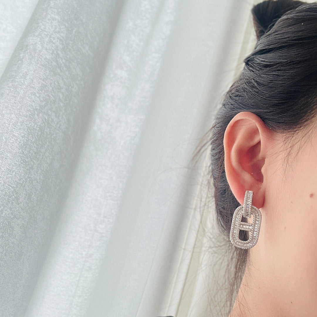 Hermes Diamonds 18K Gold Earrings