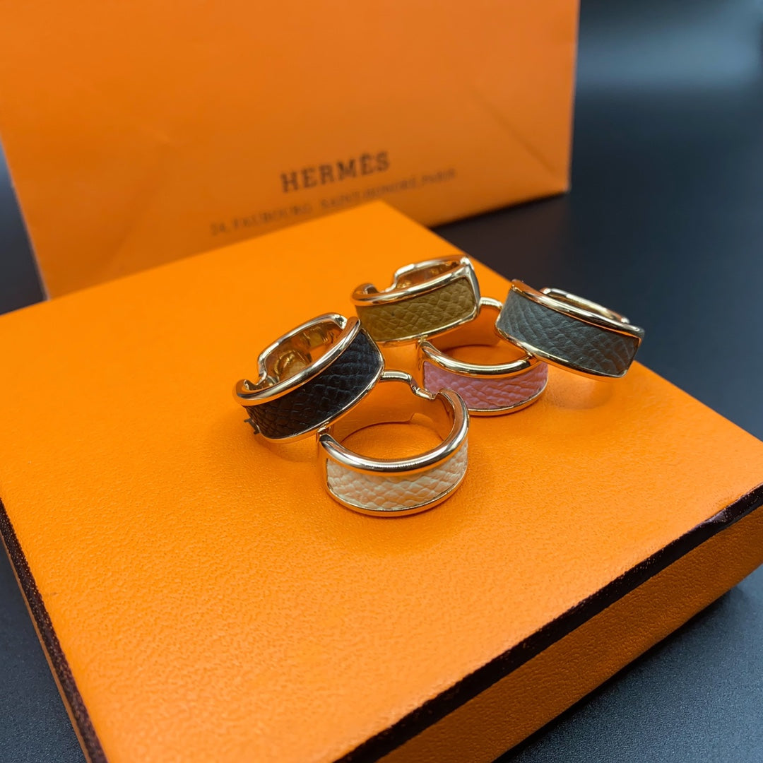 Hermes Olympe 18K Gold Ring