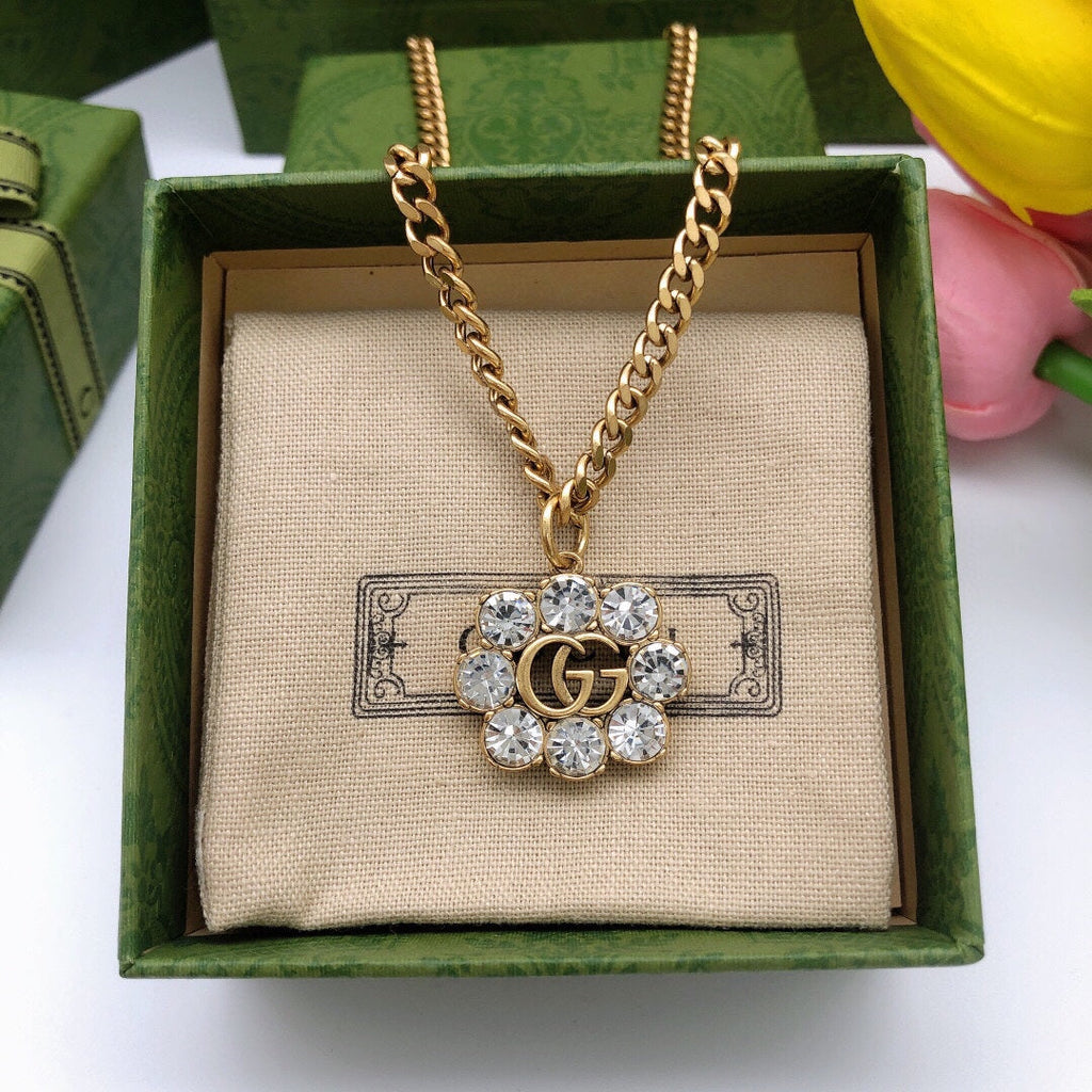 Gucci Double Flower Crystals 18K Gold Necklace