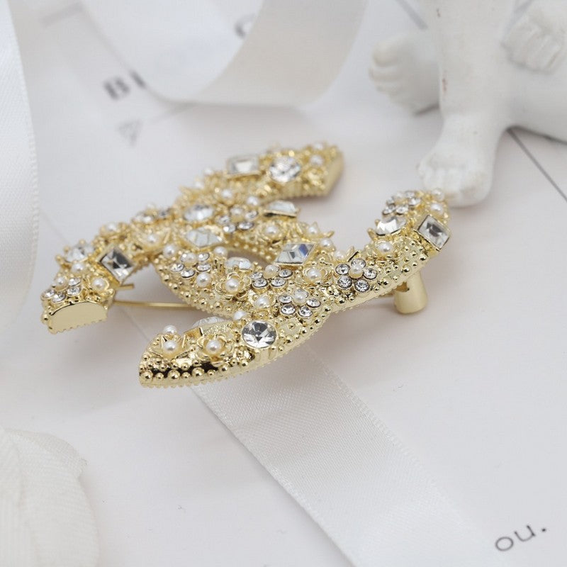 Chanel Crystal Gold 18K Gold Brooch