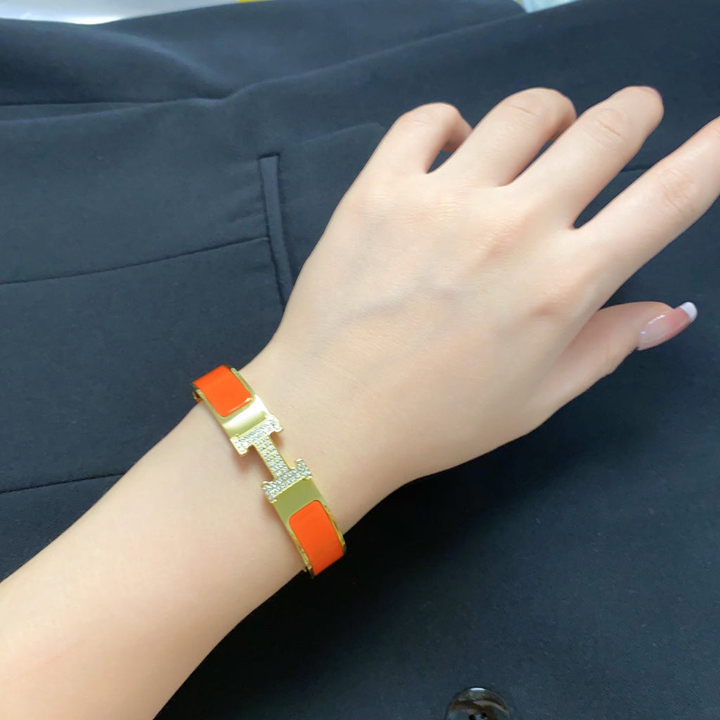 Hermes Clic Diamond 18K Gold Bracelet