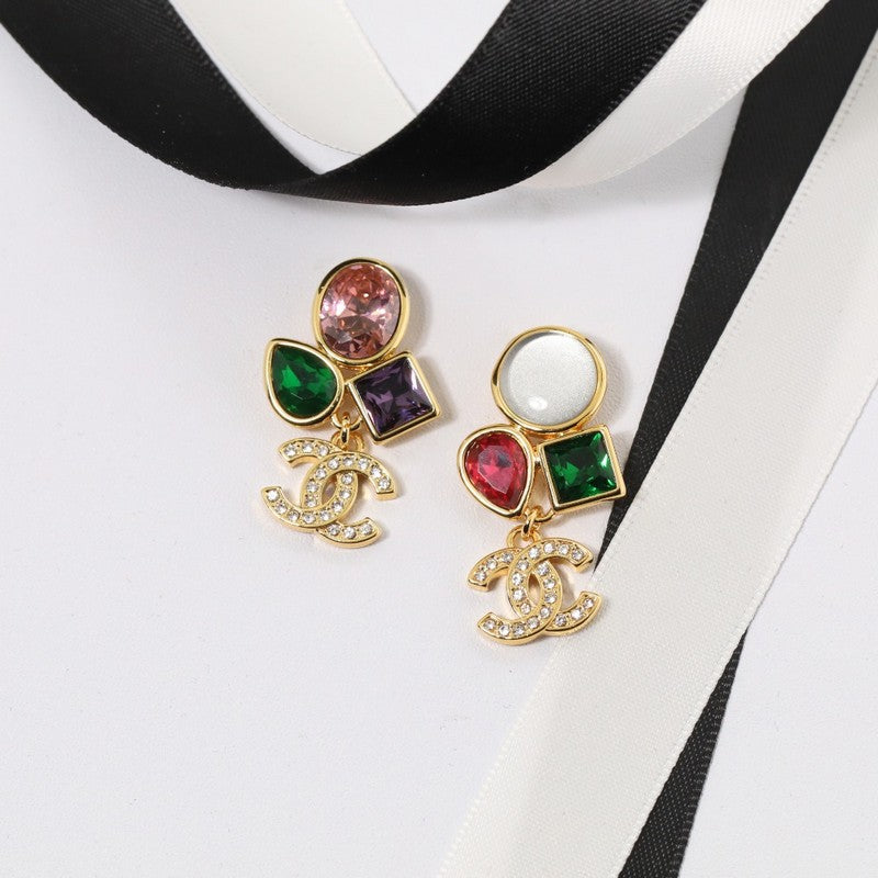 Chanel Color Crystal Gold 18K Gold Earrings