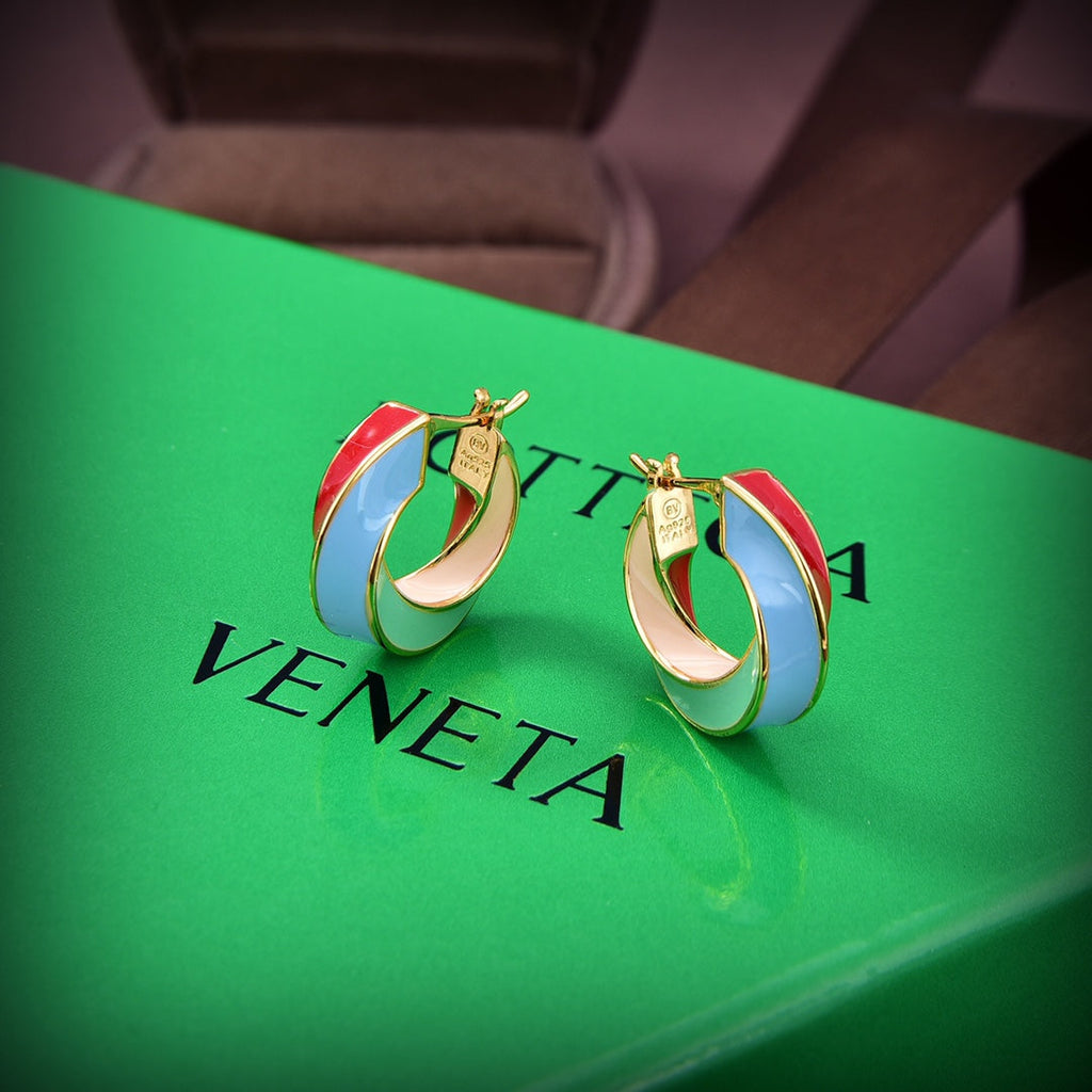Bvlgari Twist Hoop 18K Gold Earrings