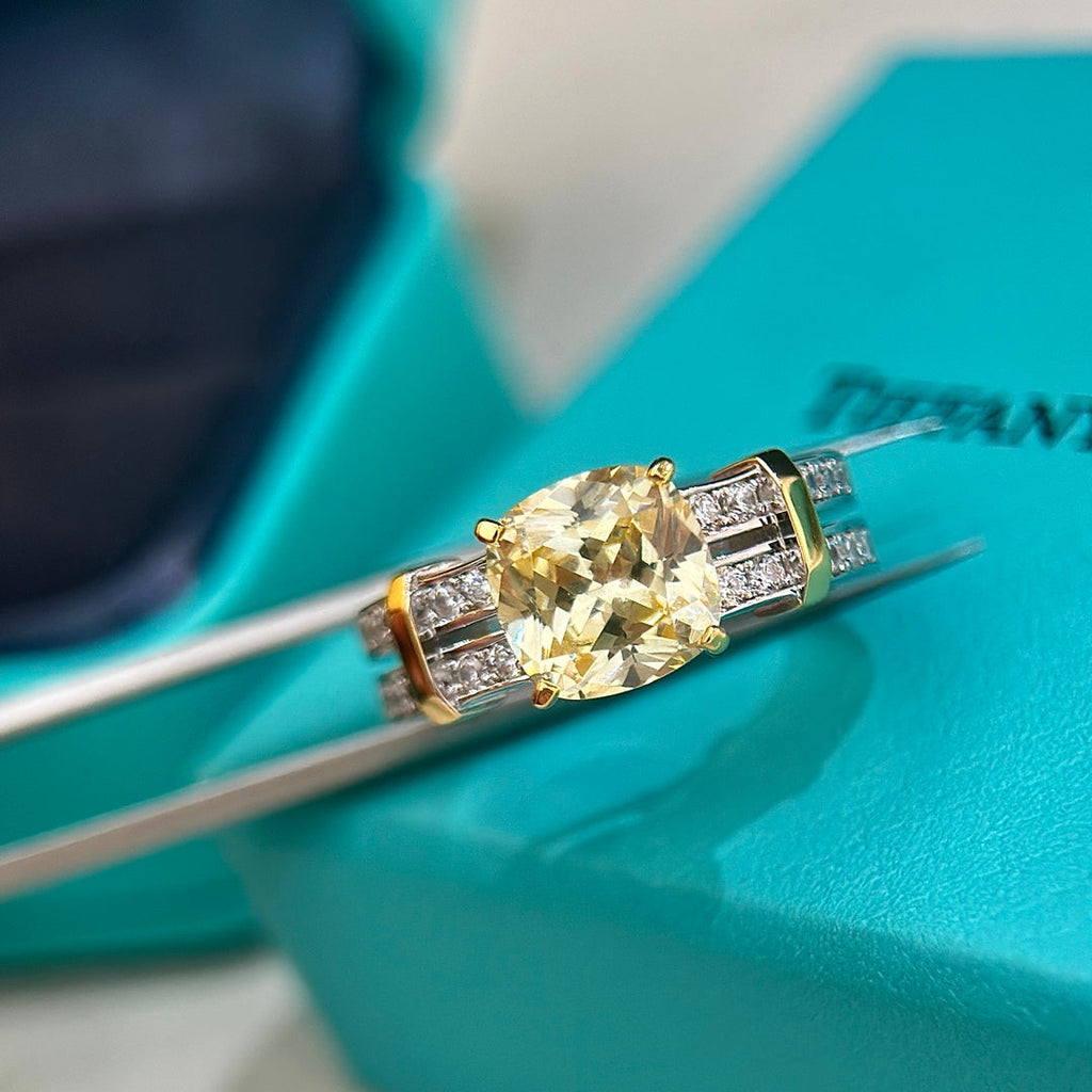 Tiffany Schlumberger Stone 18K Gold Ring
