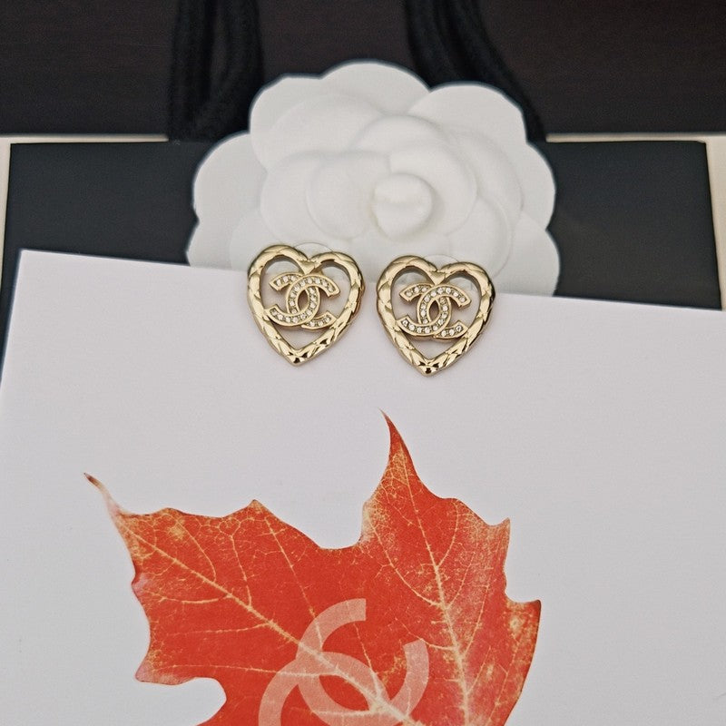 Chanel Heart Diamond 18K Gold Earrings