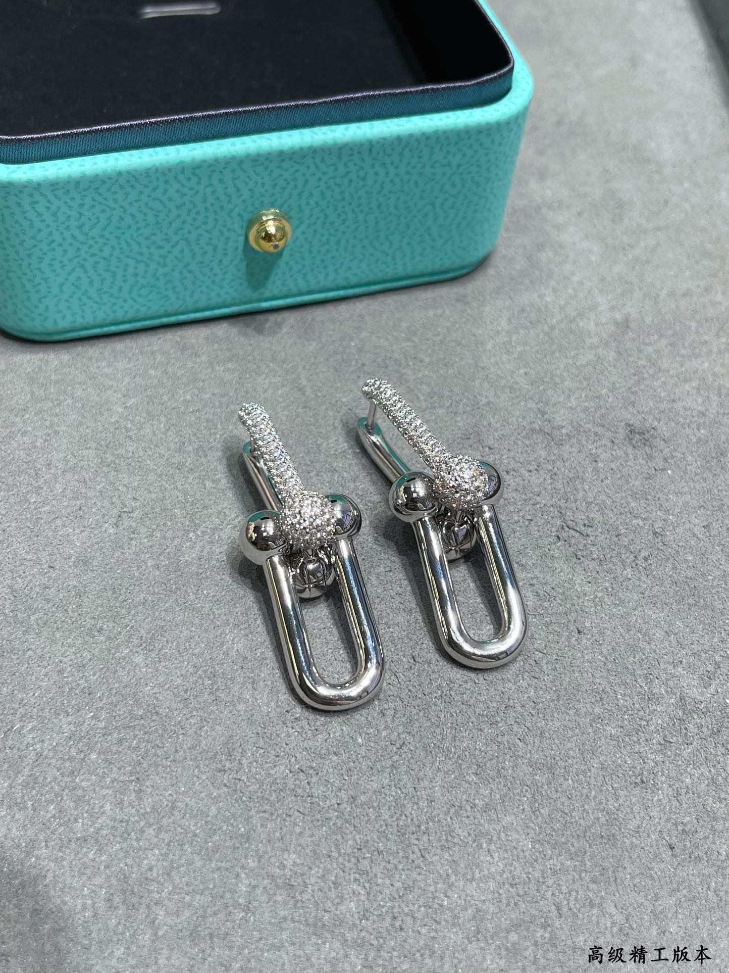 Tiffany HardWear Large Link Diamonds 18K Gold Earrings