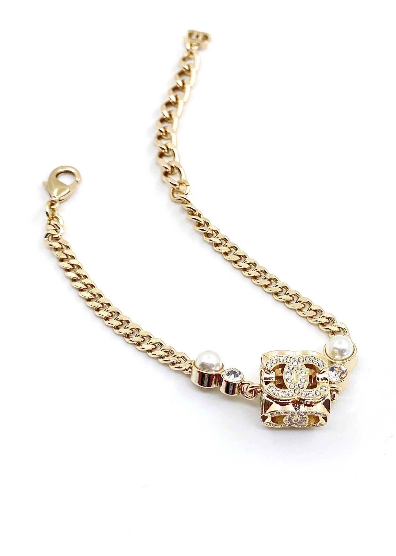 Chanel Square Pearl Chain 18K Gold Necklace