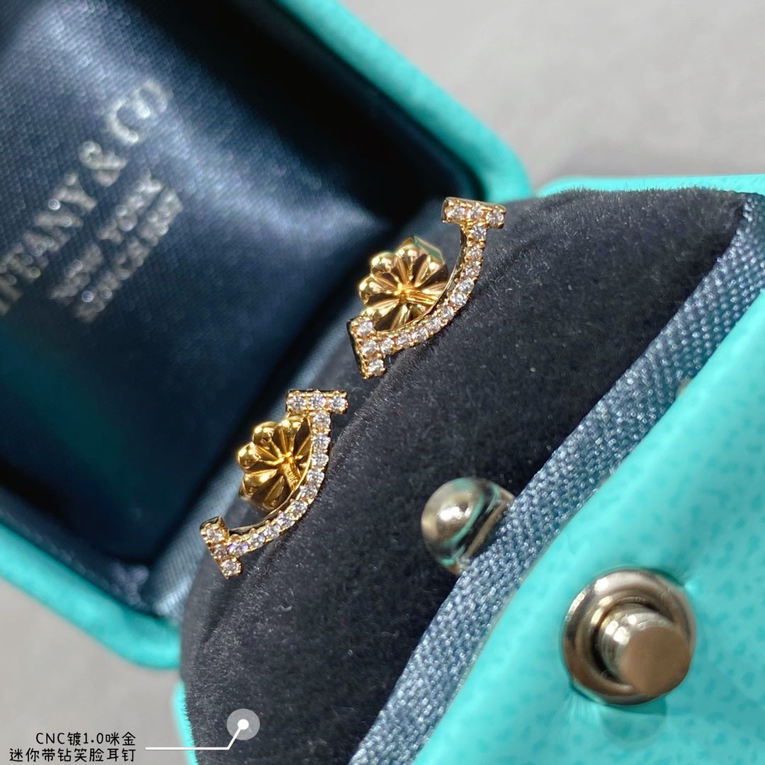 Tiffany Smile Diamonds 18K Gold Earrings