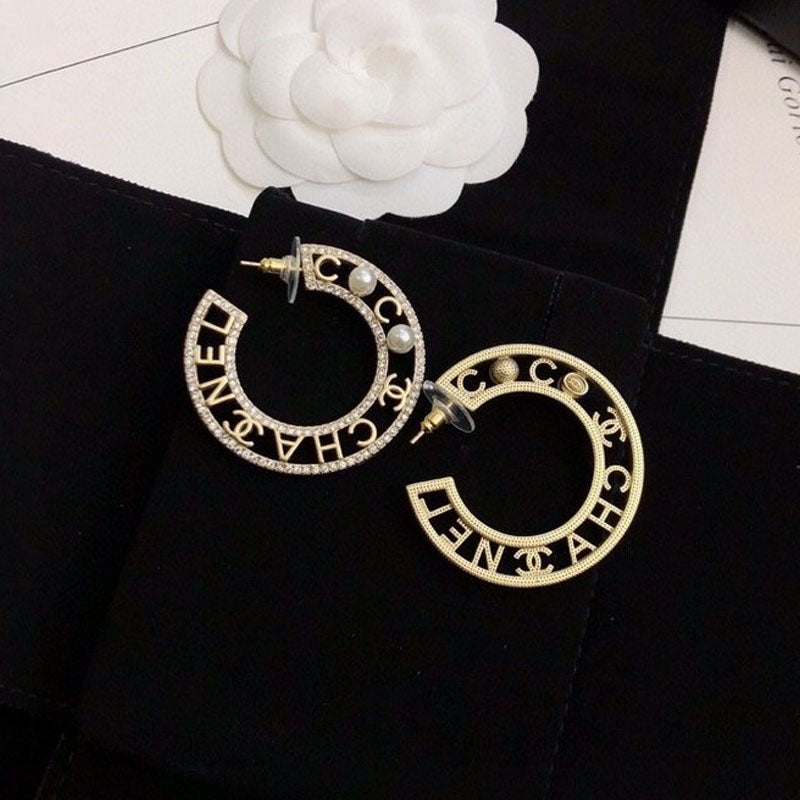 Chanel Circle Pearl 18K Gold Earrings
