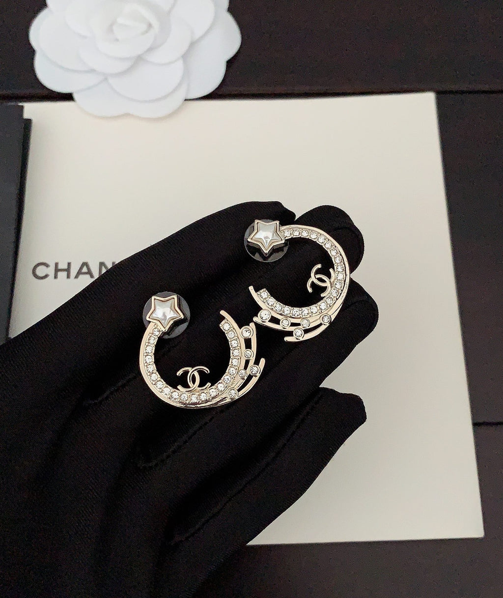 Chanel Crystals 18K Gold Earrings