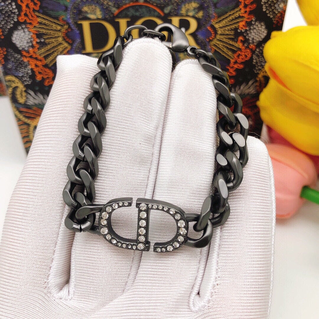 Dior 30 Montaigne Black 18K Gold Necklace