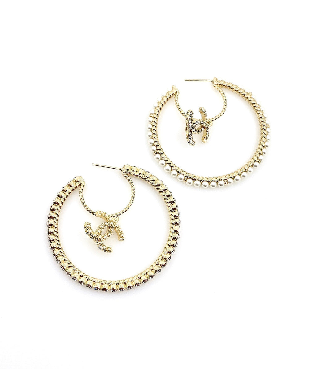 Chanel Circle 18K Gold Earrings