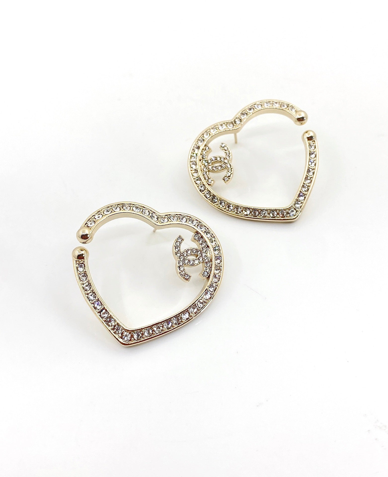 Chanel Diamond Heart 18K Gold Earrings
