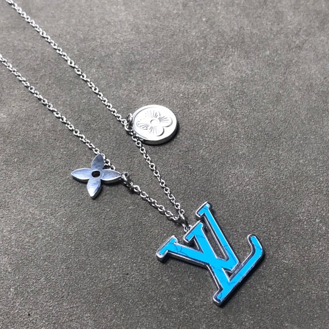 Louis Vuitton Blue Turquoise 18K Gold Necklace