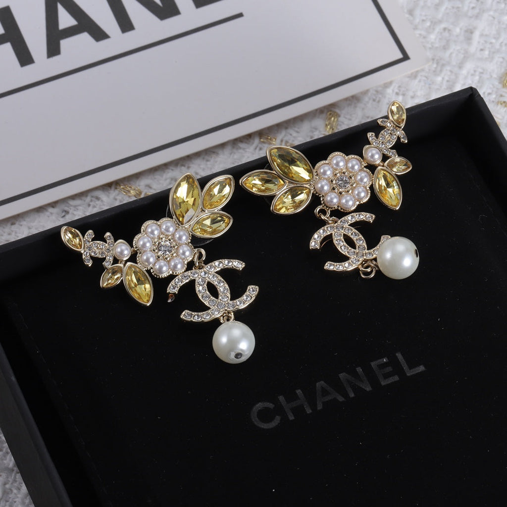 Chanel Flower Crystals 18K Gold Earrings