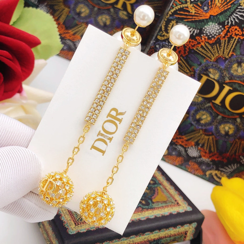 Dior Tassel Diamonds 18K Gold Earrings