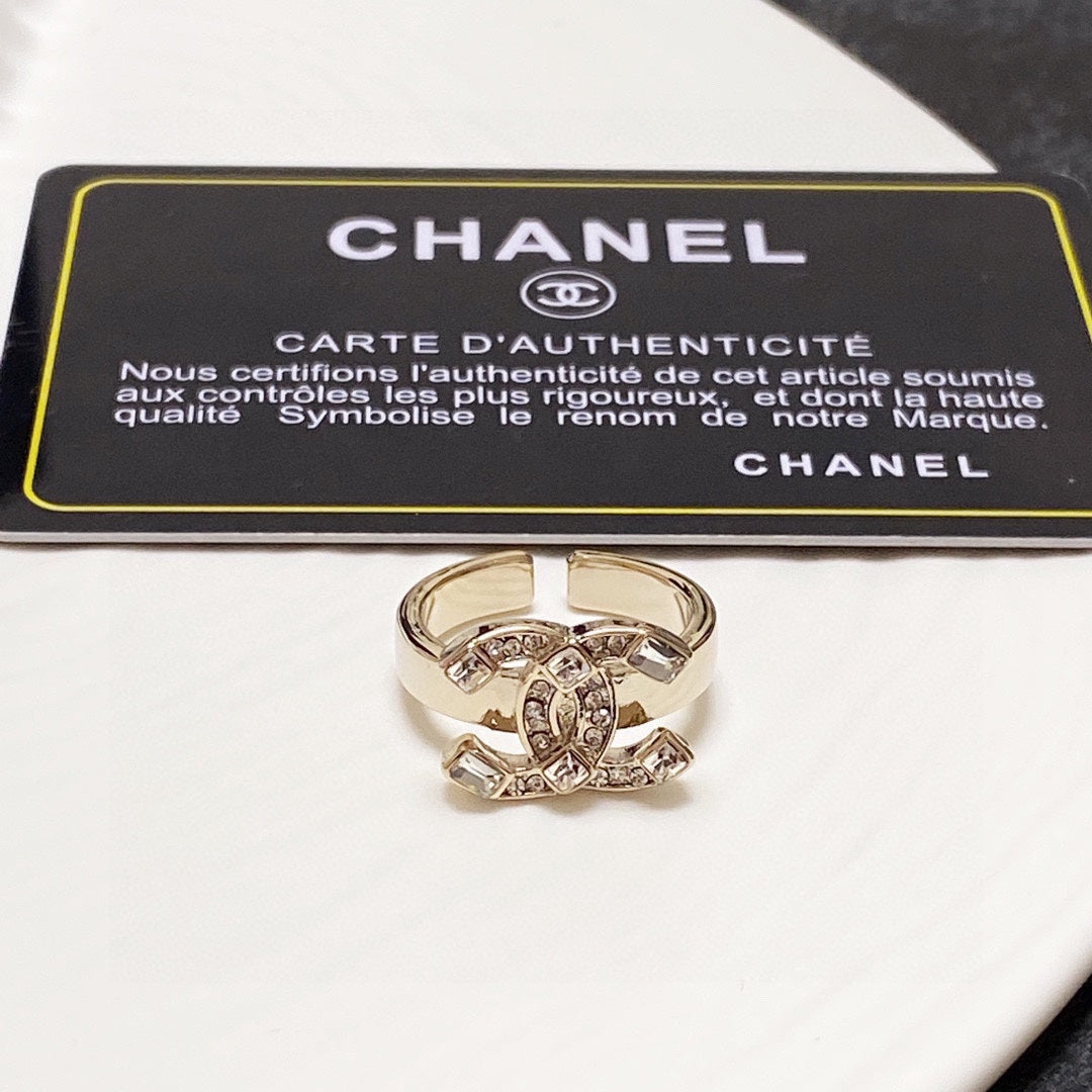 Chanel Crystals 18K Gold Ring