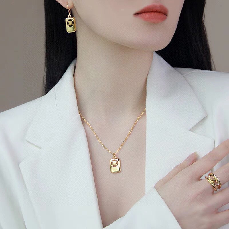 Celine Square Hoops 18K Gold Earrings