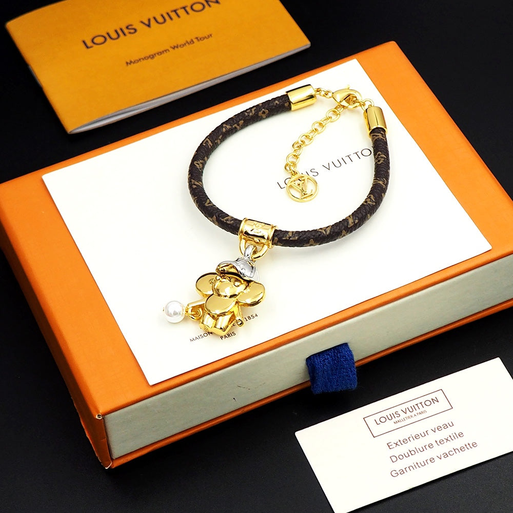 Louis Vuitton Vivienne Pearls 18K Gold Bracelet
