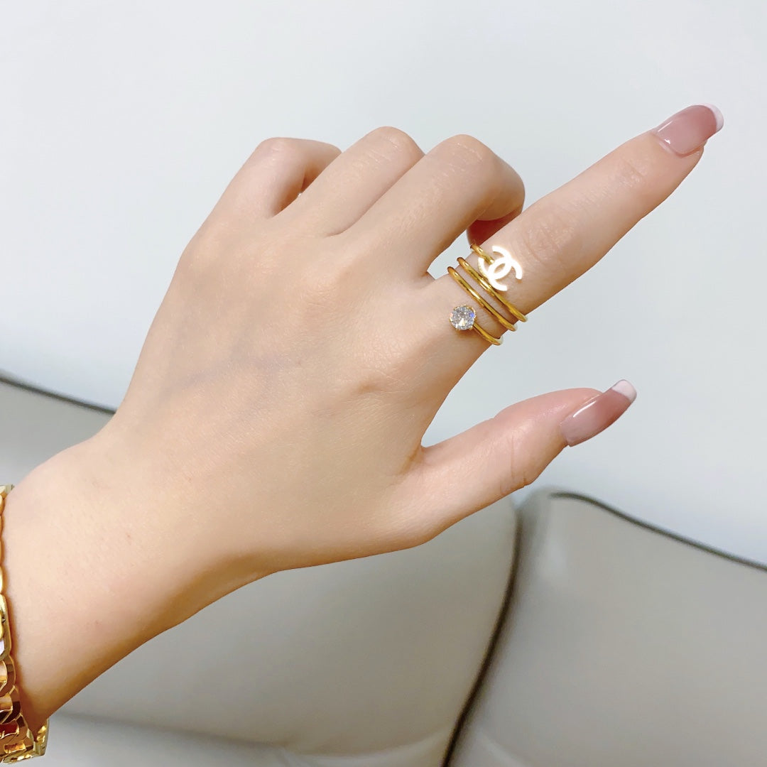 Chanel Vintage Pearl 18K Gold Ring