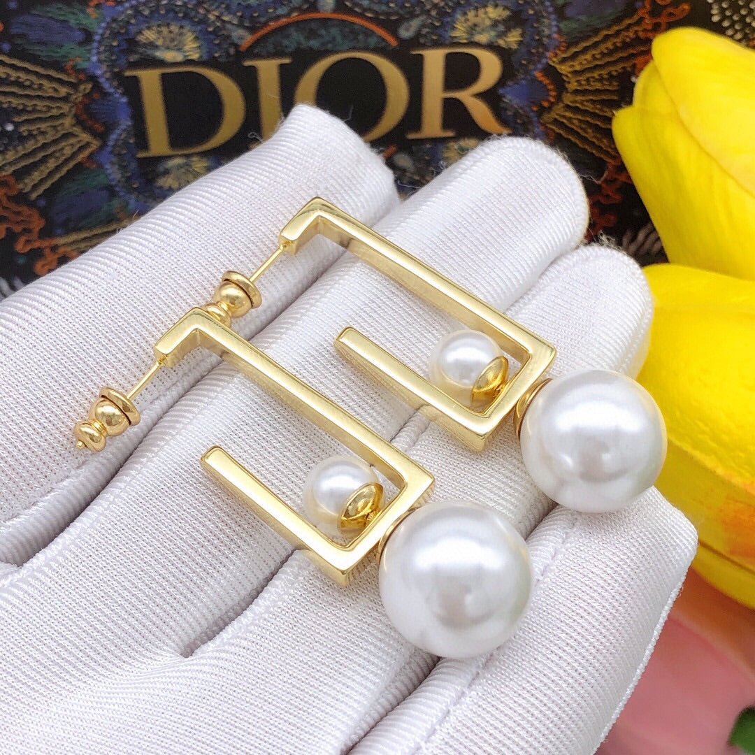 Dior Square Pearl 18K Gold Earrings