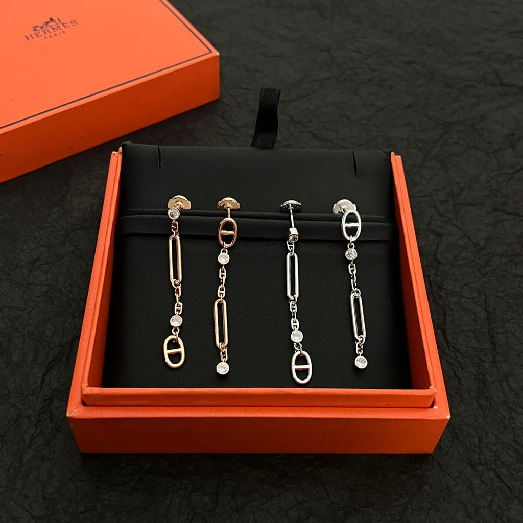 Hermes Chaine D'ancre Chaos 18K Gold Earrings