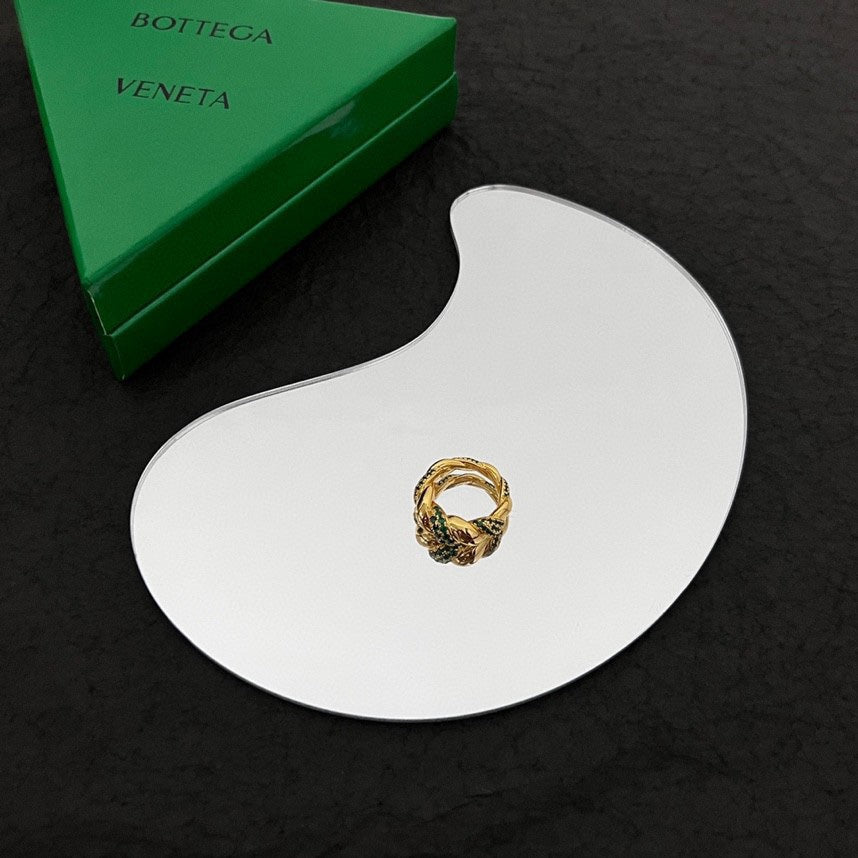 Bvlgari Green Crystals 18K Gold Ring