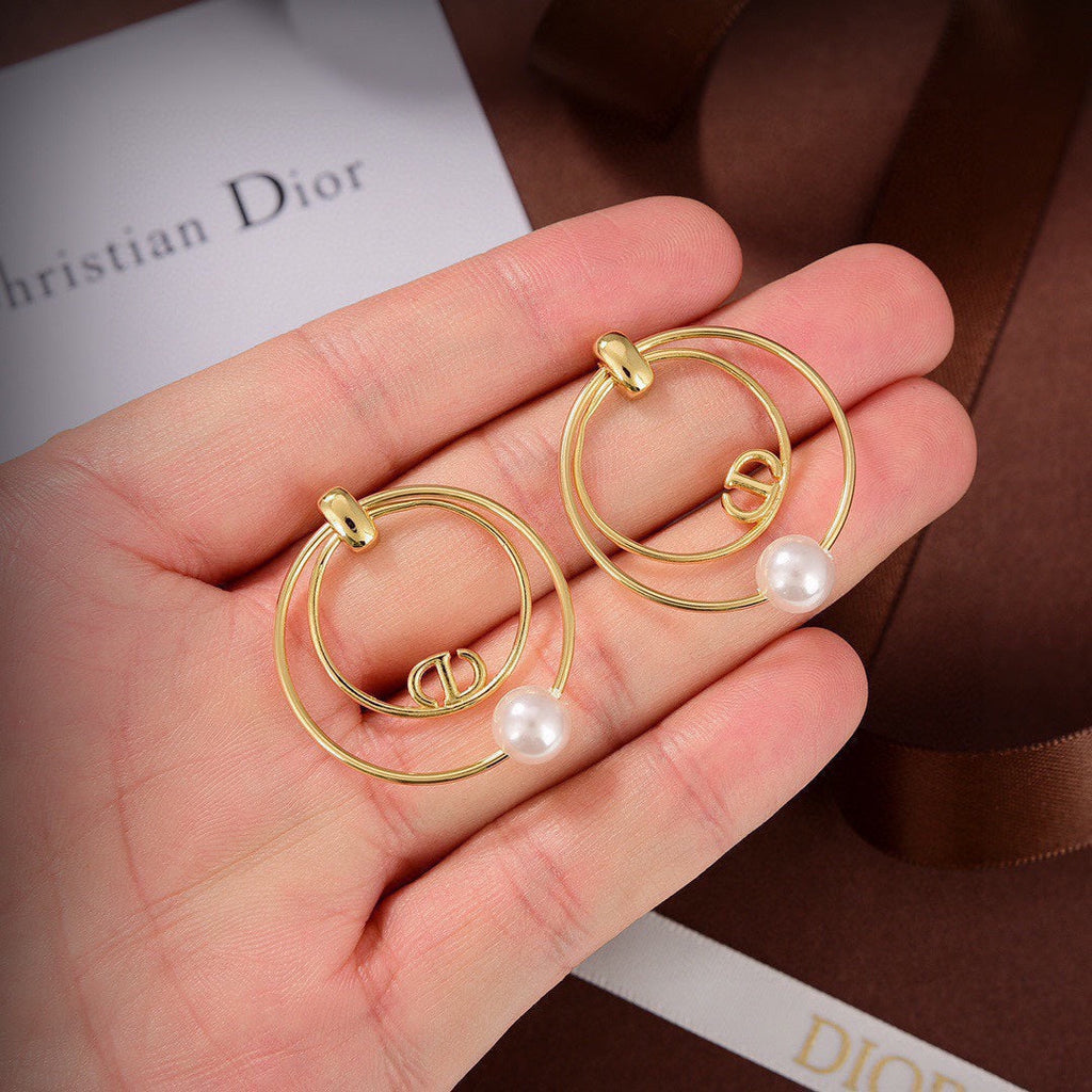 Dior Revolution Pearl 18K Gold Earrings