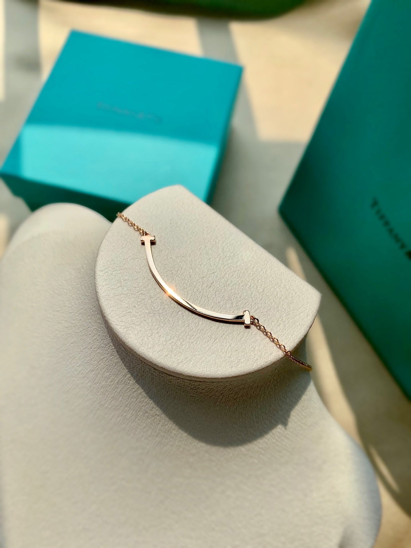 Tiffany Smile Pendant 18K Gold Necklace