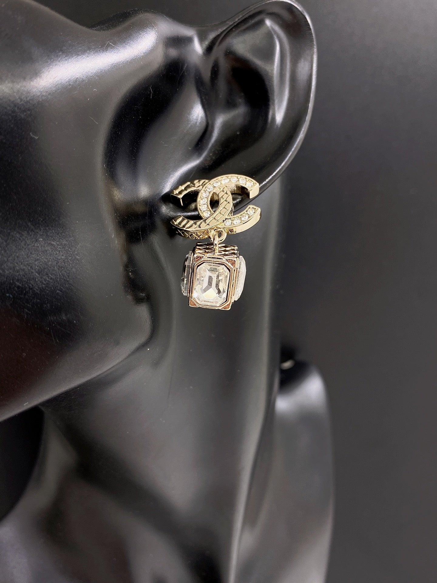 Chanel Square Crystal Pendant 18K Gold Earrings