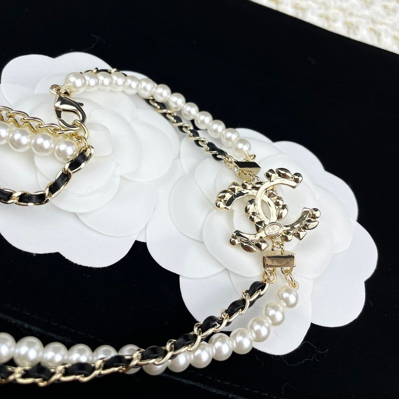 Chanel Pearl Chain Leather 18K Gold Necklace