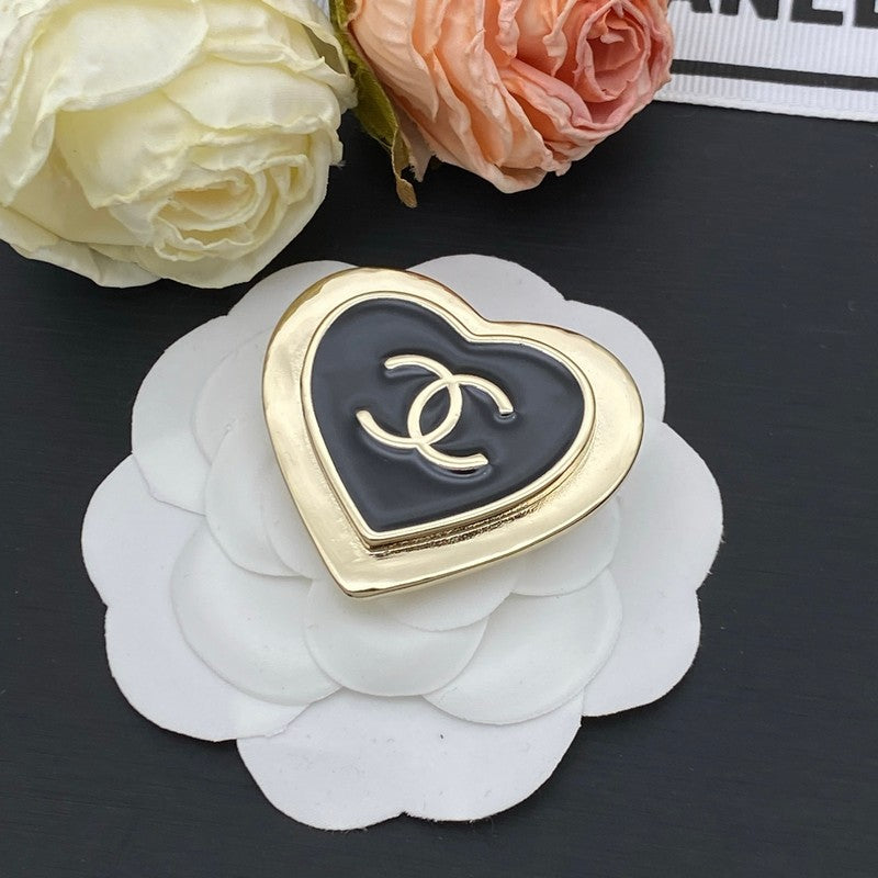 Chanel Black Heart Gold 18K Gold Brooch