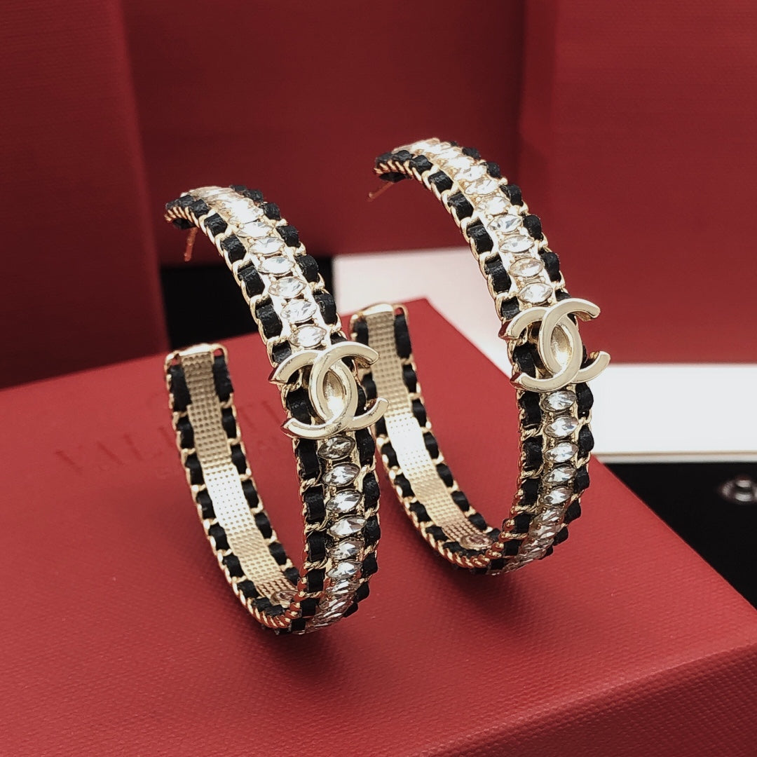 Chanel Strass 18K Gold Earrings