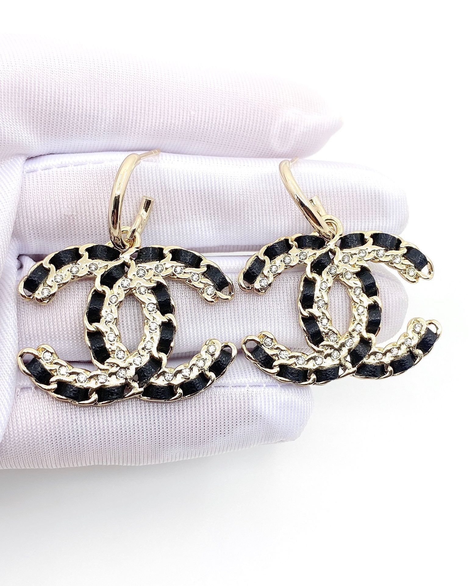 Chanel Pendant Leather 18K Gold Earrings
