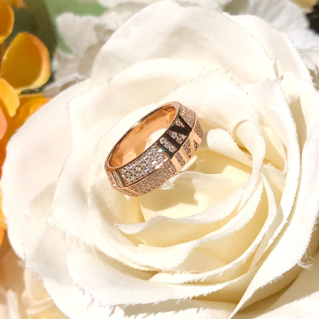 Tiffany Atlas x Closed Wide 18K Gold Ring