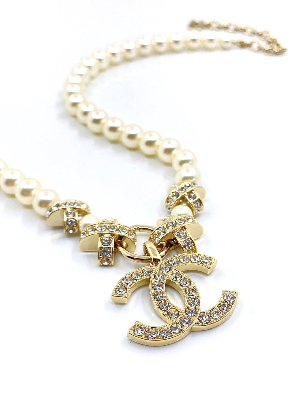 Chanel Pearls Chain 18K Gold Necklace