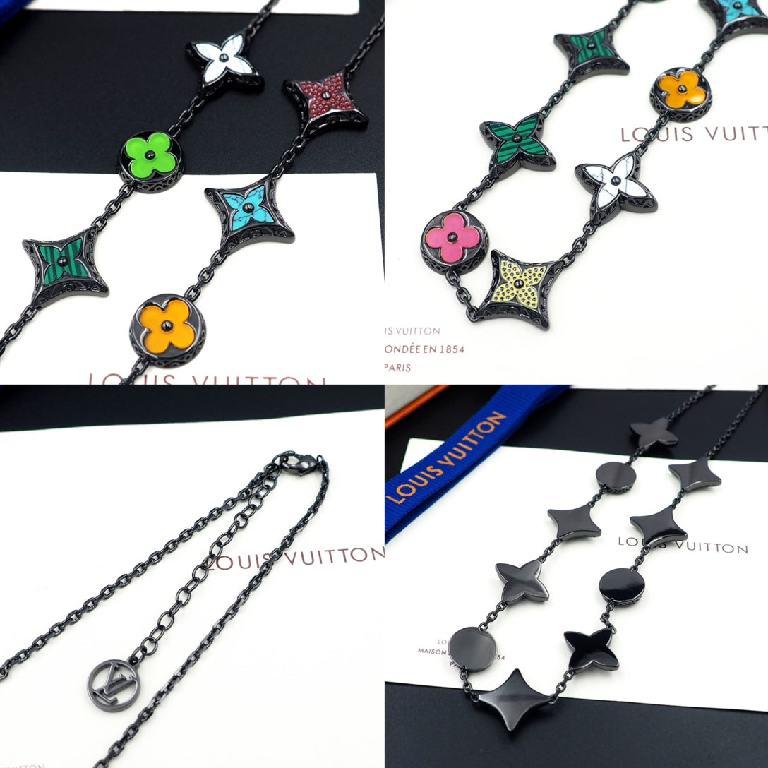 Louis Vuitton MNG Big Party 18K Gold Necklace