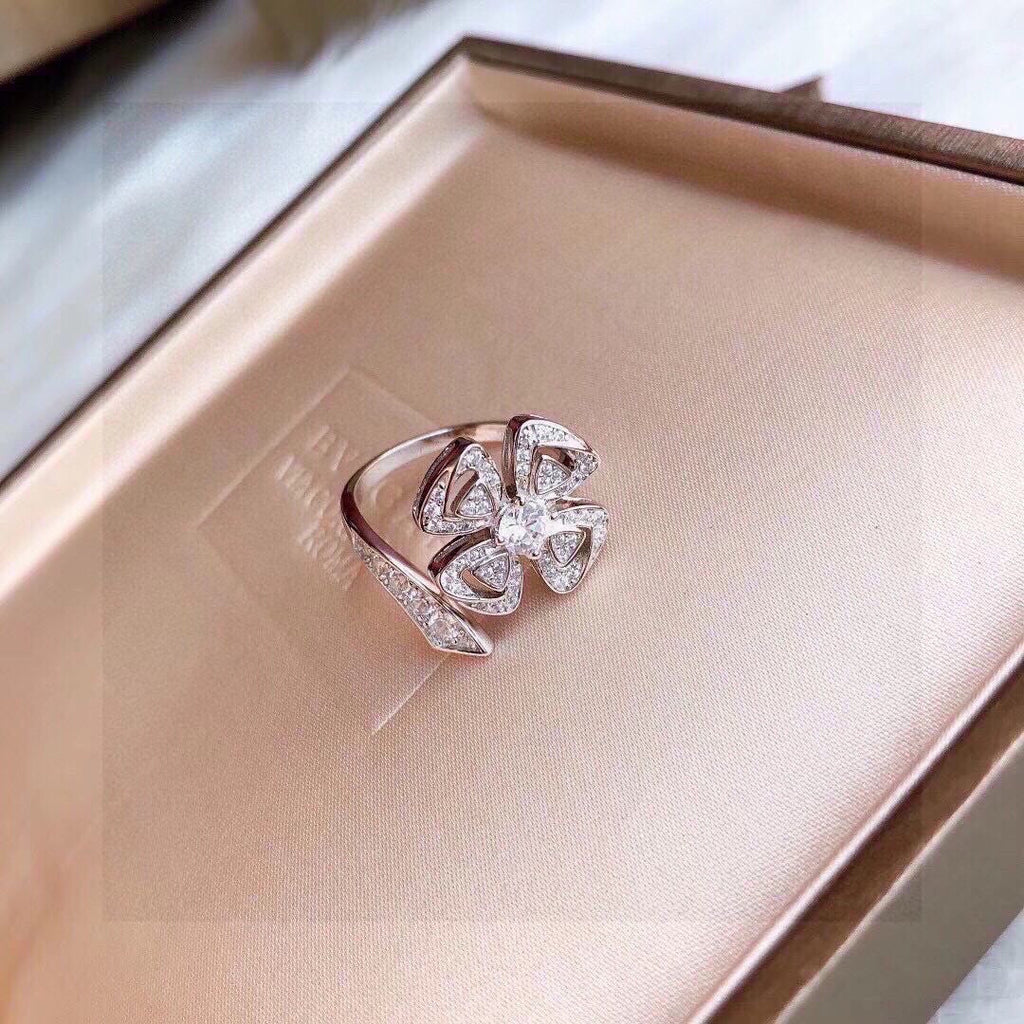 Bvlgari Fiorever 18K Gold Ring