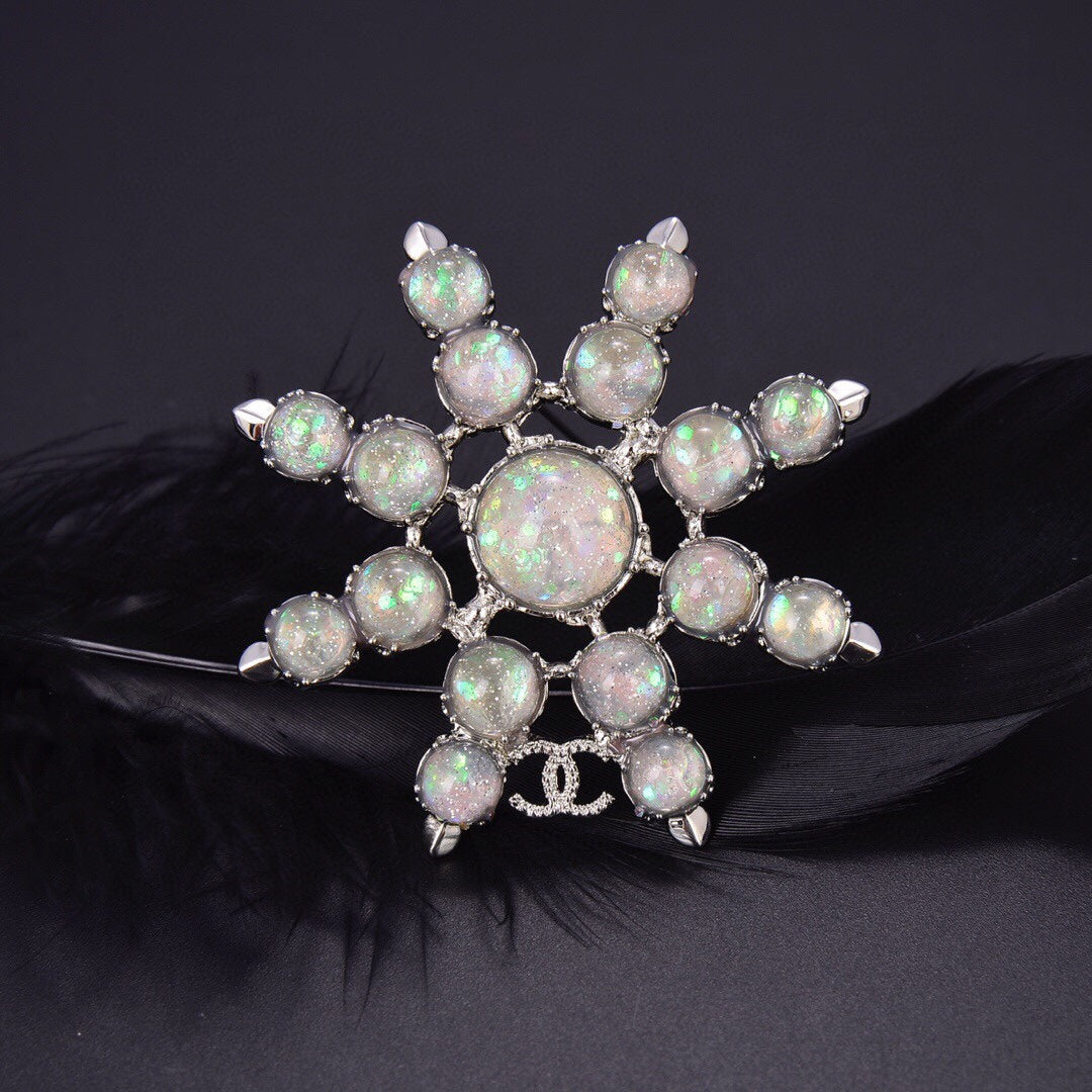 Chanel Flower Crystals 18K Gold Brooch