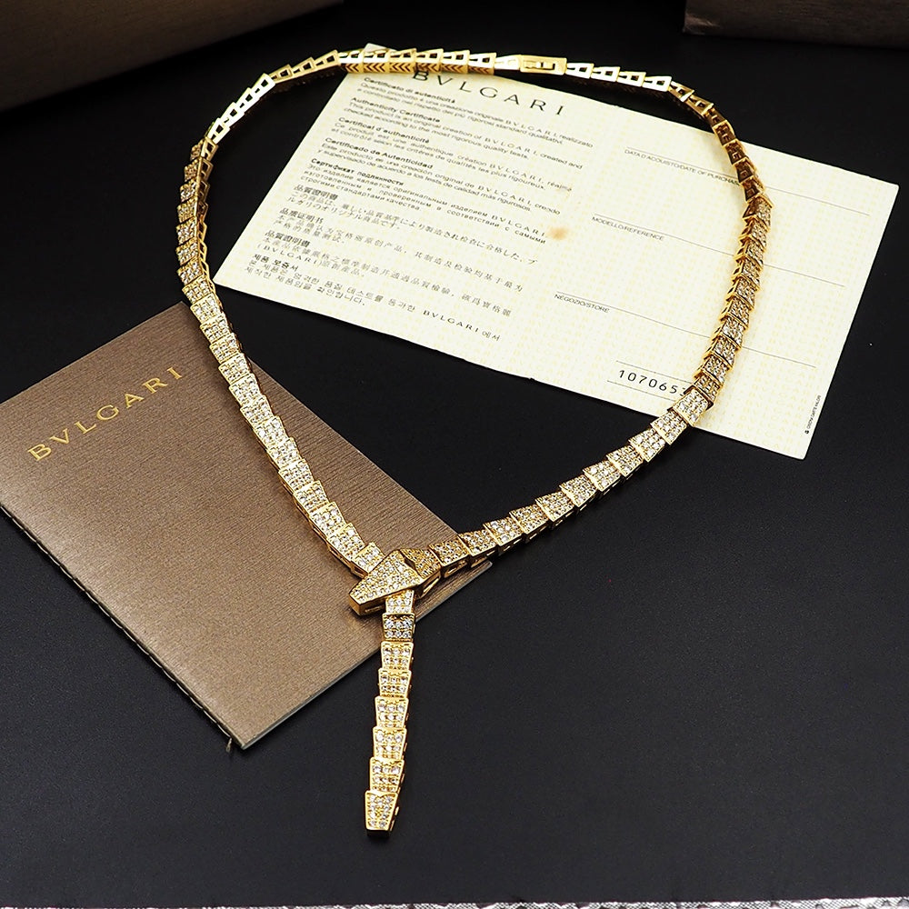 Bvlgari Serpenti Viper Full Pave Diamonds 18K Gold Necklace