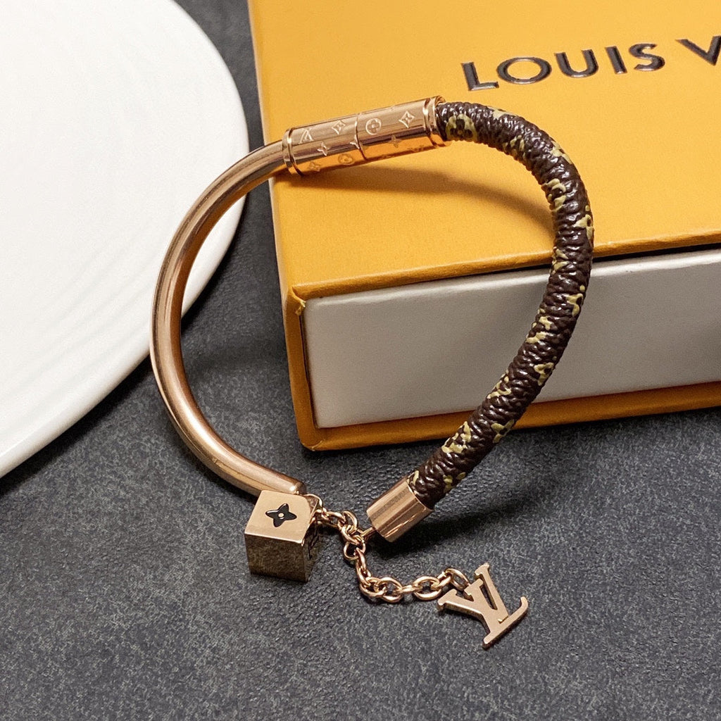 Louis Vuitton Dice 18K Gold Bracelet