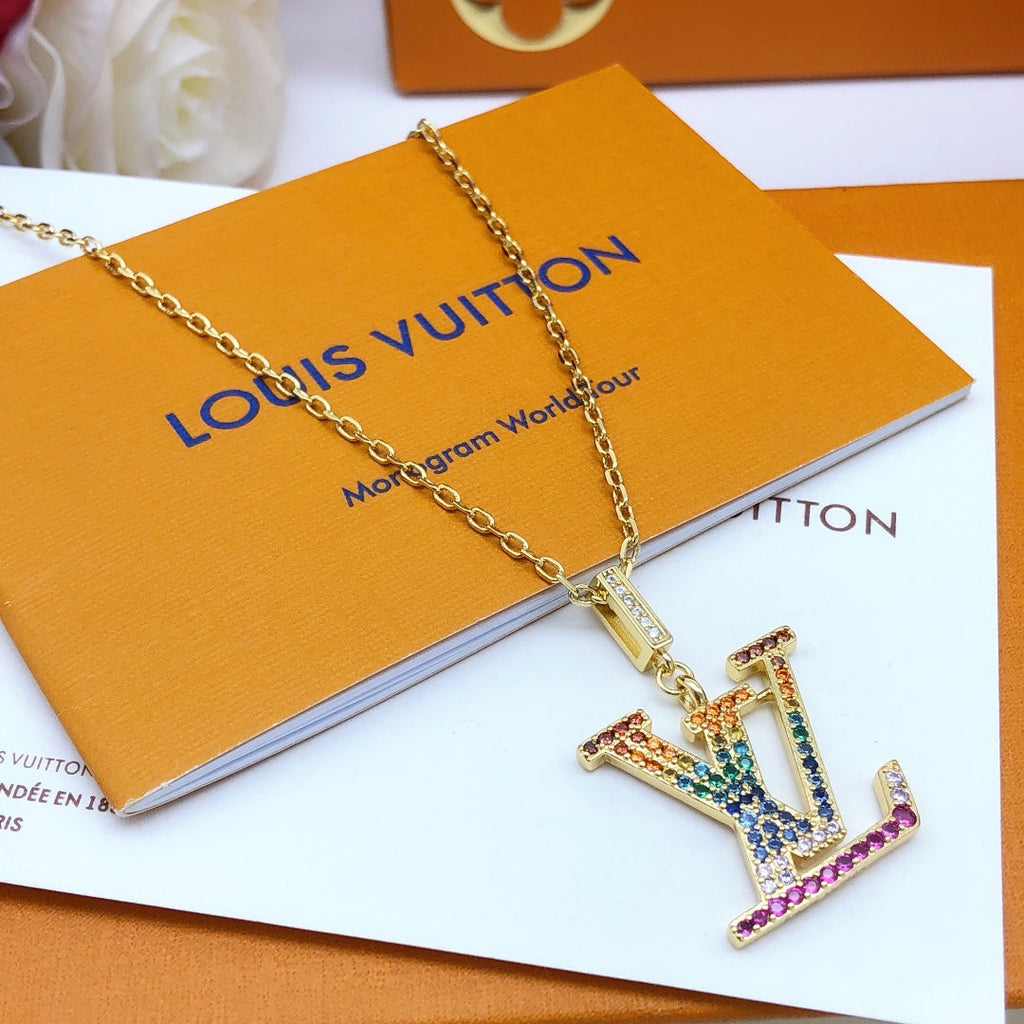 Louis Vuitton Idylle Blossom Large 18K Gold Necklace