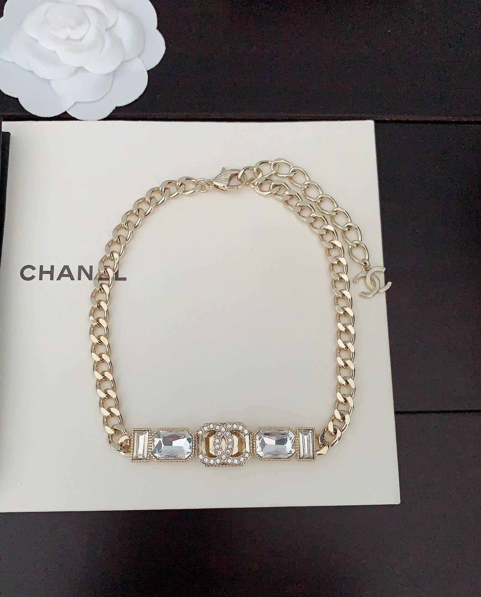 Chanel Pearls Crystals Vintage 18K Gold Necklace
