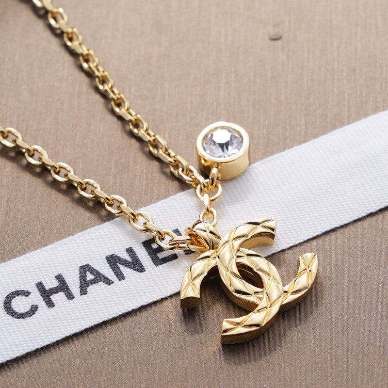 Chanel Diamond Gold 18K Gold Necklace