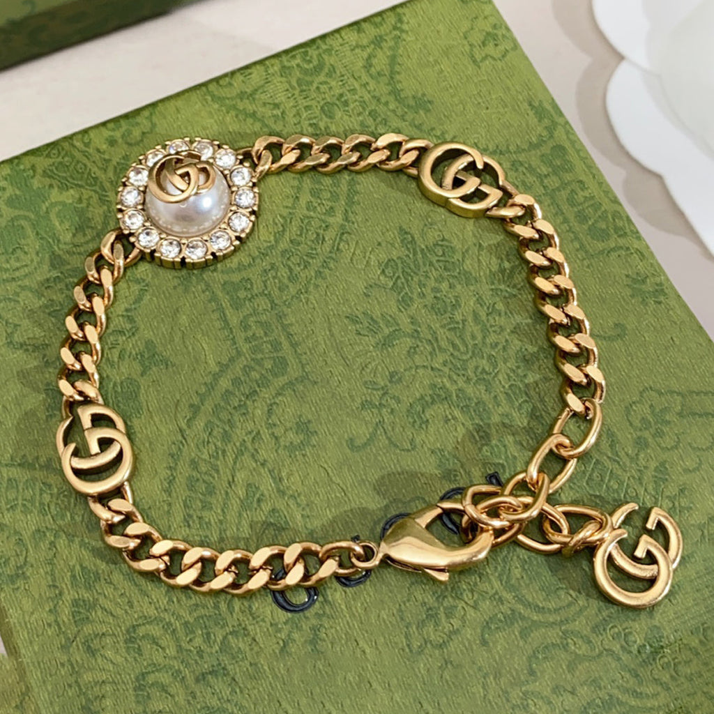 Gucci Double Interlocking Gucci Pearl Chain 18K Gold Bracelet